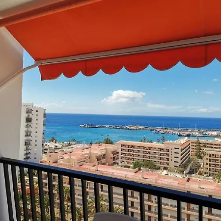 Cristianos Achacay Standing Vue Panoramique Daire