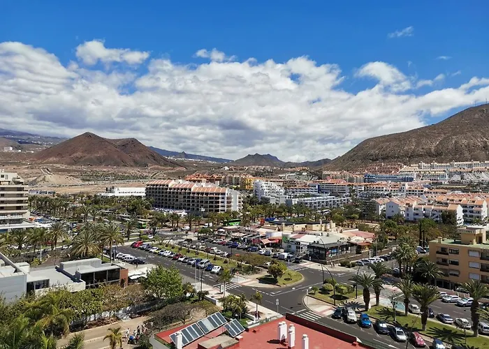 Cristianos Achacay Standing Vue Panoramique *